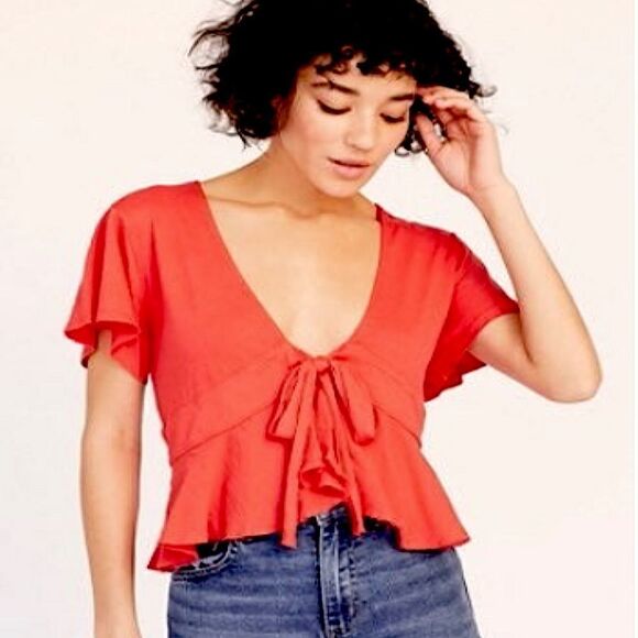 Free People We the Free Knot Me Red Tie-Front Crop Top - Picture 4 of 9